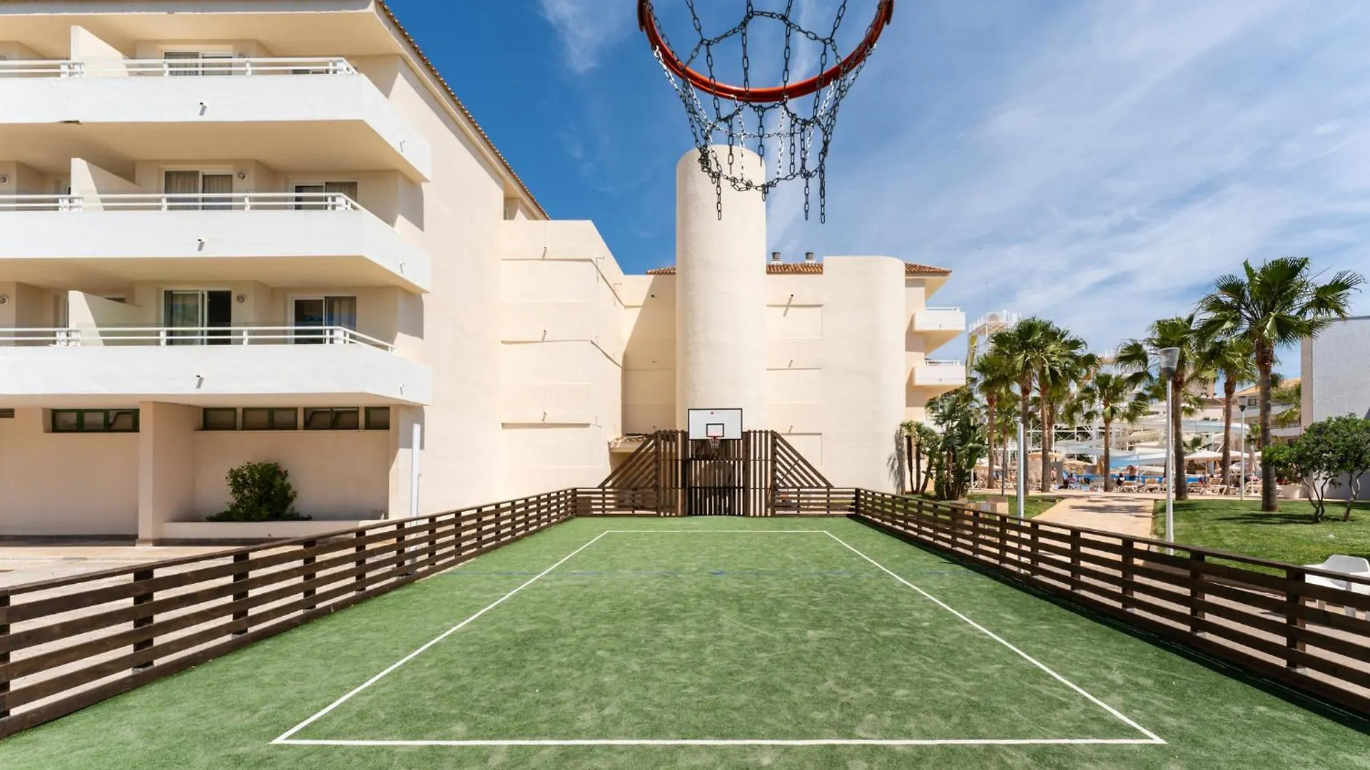 **** Hotel Fergus Club Mallorca Waterpark Magaluf  Spain